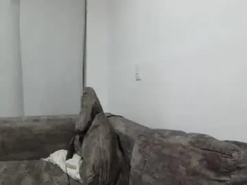 Meganhotxx2  live sex cam