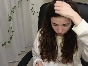 Ulyanix  live sex cam