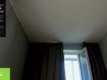 Whitelillian  live sex cam