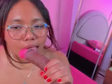 Yeika_foxy  live sex cam