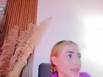 Emily_theen  live sex cam