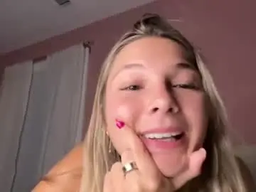 Emmabrookss  live sex cam