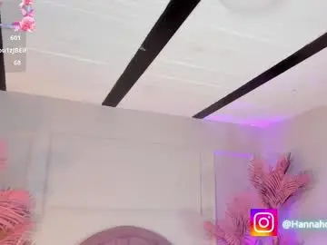Hanaahquinn  live sex cam