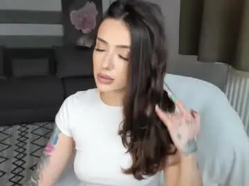 Iamababygal  live sex cam