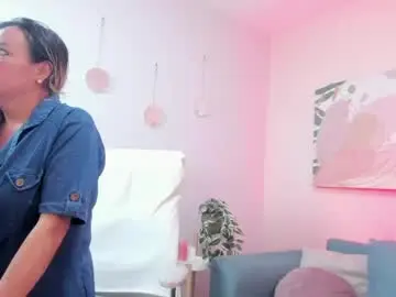 Ivonne_4  live sex cam