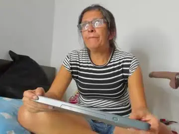 Keyla_milf  live sex cam