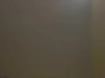 Lilbootysmatter18  live sex cam