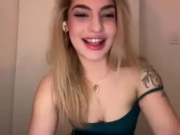 Marialapere  live sex cam