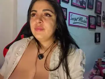 Miasavagex18  live sex cam