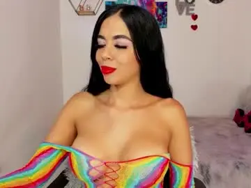 Pocahontasweetss  live sex cam
