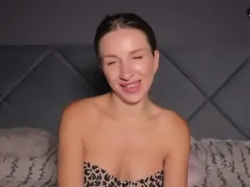 Skylar426176  live sex cam