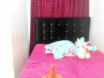 Sophia_moons_  live sex cam