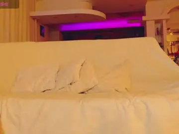 The__sabenna  live sex cam