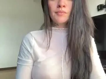 Val_riees  live sex cam