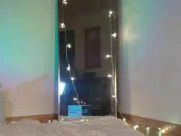 Bambidear420  live sex cam