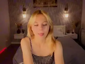 Clara_schneider0  live sex cam
