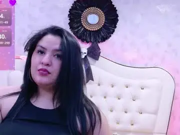 Curvyaleya  live sex cam