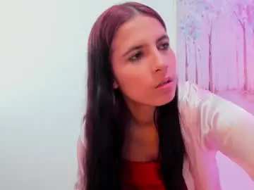 Danniakross  live sex cam