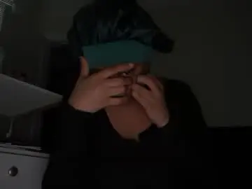 Delightfuldark  live sex cam