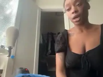 Delightfuldark  live sex cam