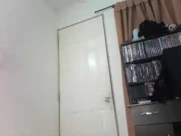 Finnky1  live sex cam