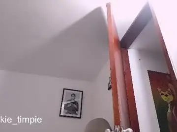 Finnky1  live sex cam