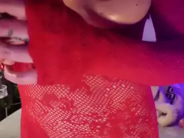 Hazeleo  live sex cam