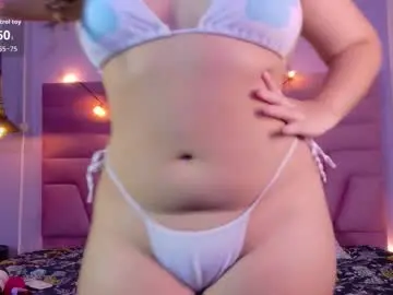 Innocenthazel  live sex cam