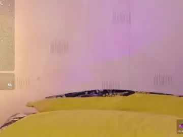 Innocenthazel  live sex cam