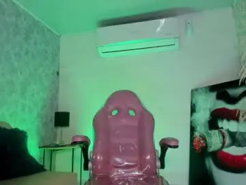 Isabellaa23  live sex cam