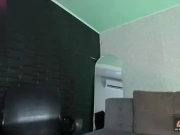 Isabellaa23  live sex cam