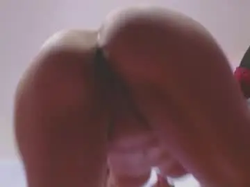 Larawintersxxx  live sex cam