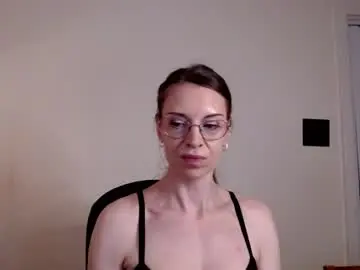 Larawintersxxx  live sex cam