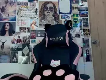 Noctumdoll  live sex cam
