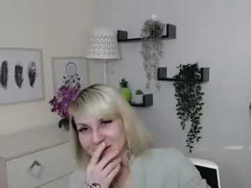 Noirflirty  live sex cam