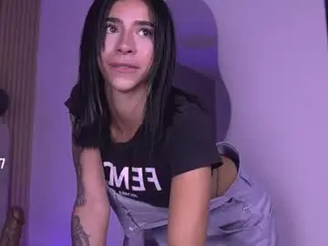 Sara_lopee1  live sex cam