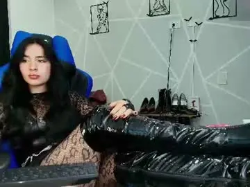 Sara_moon3  live sex cam
