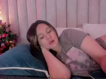 Skyjunne  live sex cam