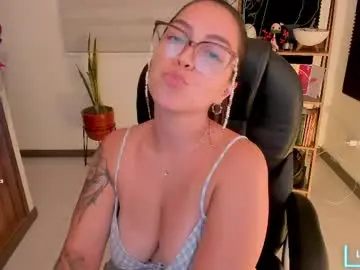 Taniavelvet  live sex cam