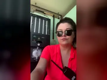 Willowwells  live sex cam