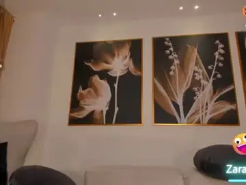 Zarakafruni  live sex cam