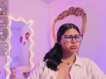 Babyvenu_tay  live sex cam