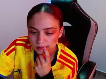 Isadoraelite16  live sex cam