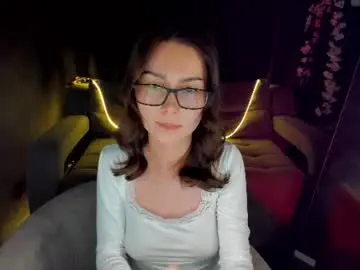 Luna__m00n  live sex cam