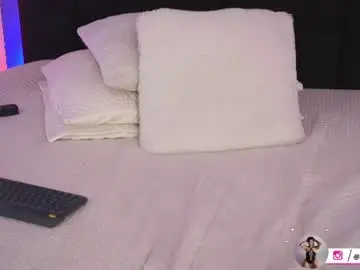 Mariana_monroe04  live sex cam