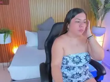 Nahia_13  live sex cam