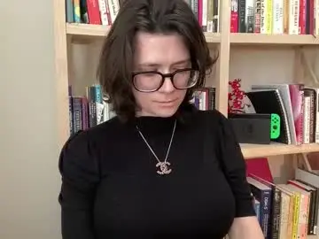 Naomi_reahs  live sex cam