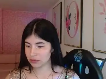 Nina_harpper_  live sex cam