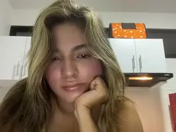 Scarleth_mike  live sex cam