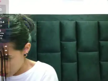 Skinnyneighbour_  live sex cam